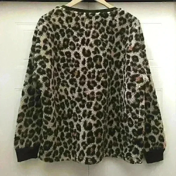 PJ Couture Animal Print Lounge Pajama Top  Soft Fleece Size XL - Picture 9 of 9